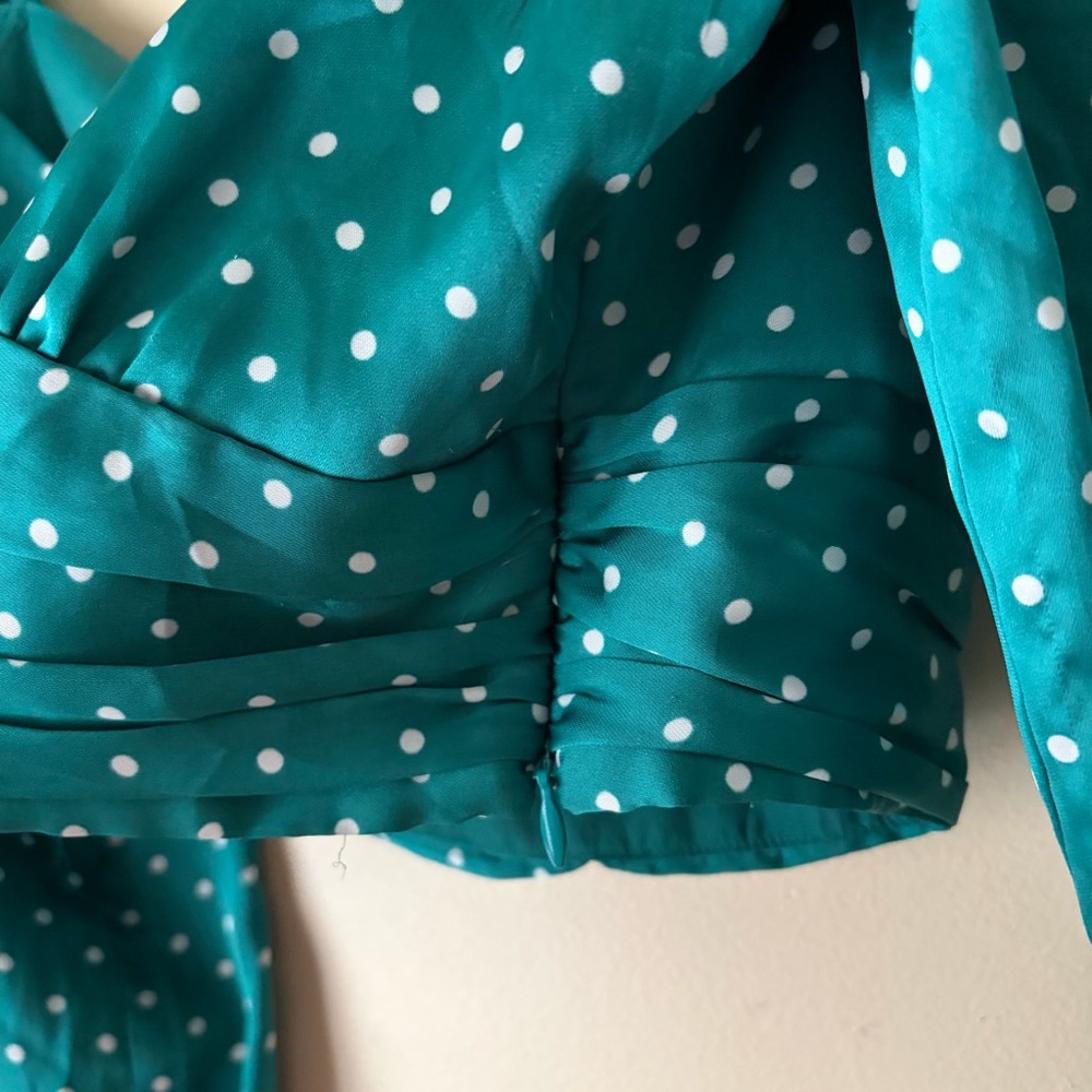 Privacy Please x Revolve | Satin Polka Dot Crop Top Sweetheart Long Sleeves M - Picture 3 of 8